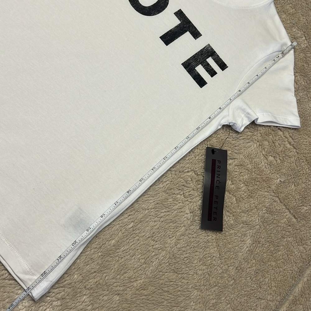 PRINCE PETER COLLECTION VOTE Short T-Shirt - Picture 10 of 12